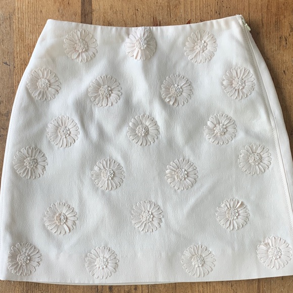 Valentino White Floral Silk Wool Mini Skirt - Picture 4 of 16